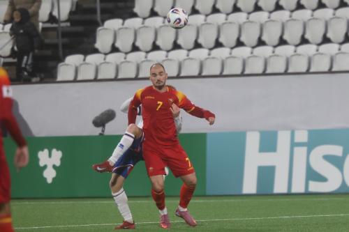 20251009 FRO MNE 0624