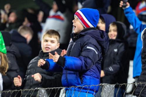 20251009 FRO MNE 0637