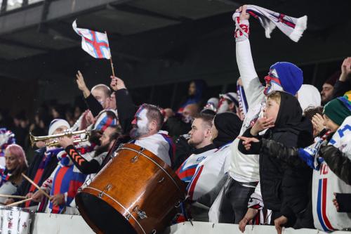 20251009 FRO MNE 0638