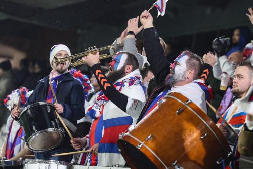 20251009 FRO MNE 0642