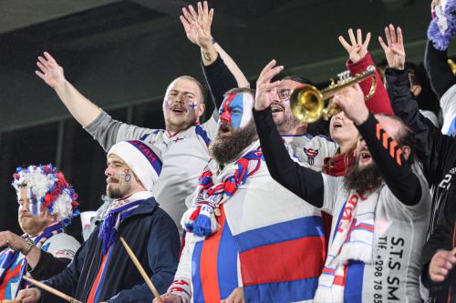 20251009 FRO MNE 0648