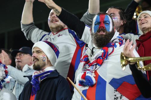 20251009 FRO MNE 0650