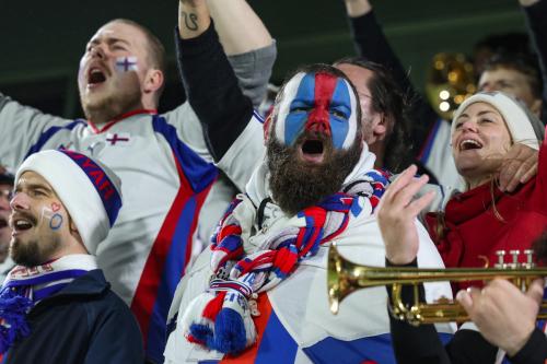 20251009 FRO MNE 0651