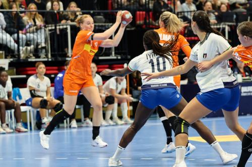 20251016 NEDITA 0177