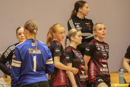 20251005 VIFW H71W 0141