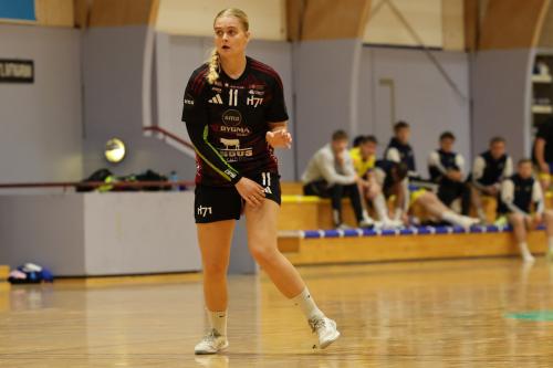 20251005 VIFW H71W 0195