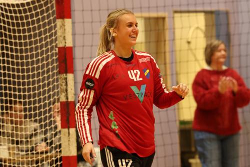 20251005 VIFW H71W 0270