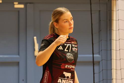 20251005 VIFW H71W 0335