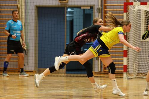 20251005 VIFW H71W 0337