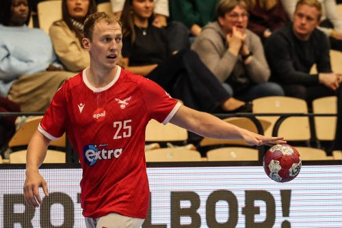 20260816 H71 Valur 0165