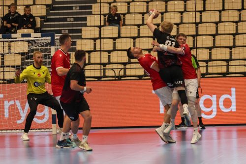 20260816 H71 Valur 0176