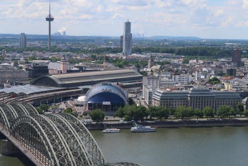 20220701 KoelnTriangle 0088