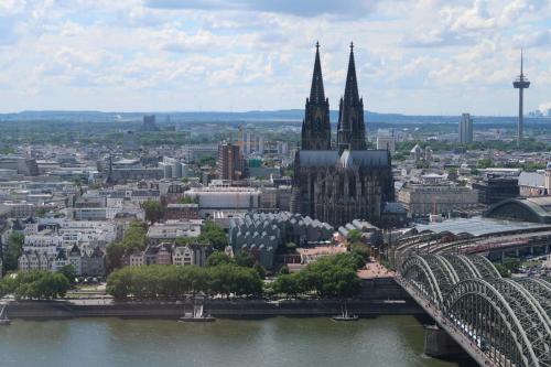 20220701 KoelnTriangle 0094